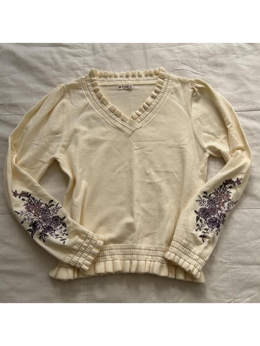 Axes Femme Cream Floral Embroidered Sleeve Knit Top Size M Japan